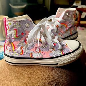 Unicorn neon chuck taylor for kids